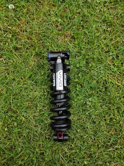 Tlumič Rockshox VIVID Coil Ultimate - 3