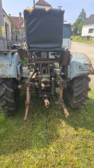 Traktor plně funkční levný - 3