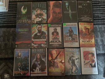 Prodám VHS Videokazety +800ks - 3