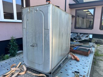 Tankovací nádrž na Naftu 900L - 3