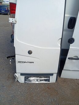 MERCEDES BENZ SPRINTER 906 ZADNÍ DVEŘE Z RV 2016 - 3