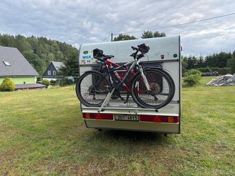Karavan Wilk Deluxe - 3