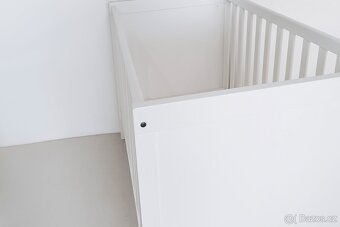 Dětská dřevěná postýlka - 3