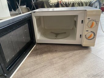 Nabízím mikrovlnnou troubu SENCOR SMW 2817 v dobrém stavu. - 3