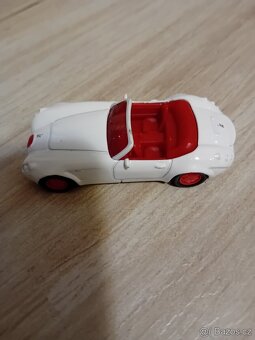 SIKU World 5505 Garáž + autíčko - 3