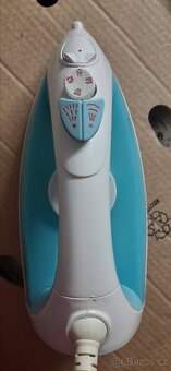 Prodám žehličku Moulinex za 300 Kč HK - 3