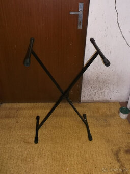 Yamaha PSR E 333 - 3