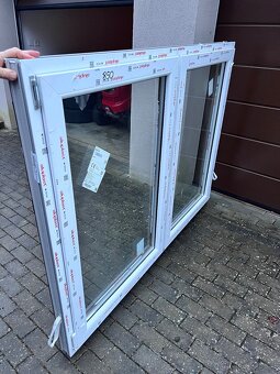 Plastové okno dvoukřídlé nově - 3