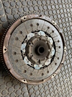 Nahradni dily WV Sharan 7N - 3