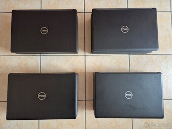 ▼ 6 × Dell Latitude 5580 – 15,6" / i5-6300U ▼ - 3