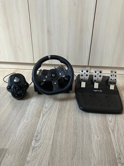 Prodám logitech volant g920 driving force - 3