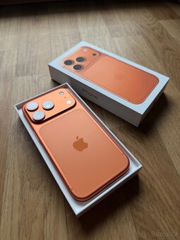 Apple iPhone 17 Pro 256GB Orange - 3