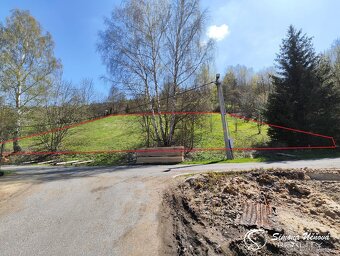 Prodej pozemku o celkové výměře 1.237 m2 v Desné v Jizerskýc - 3