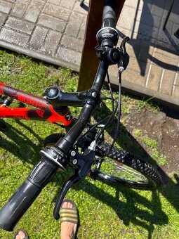 ROCKRIDER Dětské 24" horské kolo 500 - 3