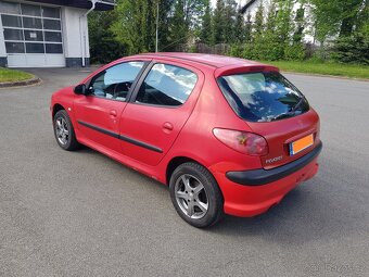 Peugeot 206 1.4hdi 50kw rok 12/2004 5ti dveří - 3