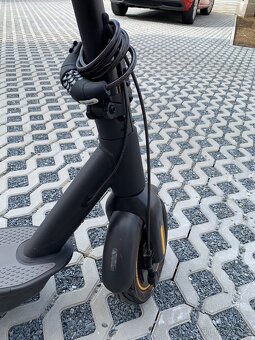 Segway Ninebot KickScooter MAX G30 - 3