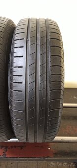 Hankook 195/65 R15 91H 1x5-5,5mm 1x4-4,5mm - 3