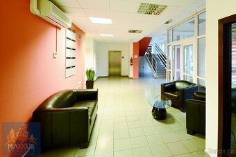 OFFICE P-9 - pronájem kancelářských prostor (12,25 m2), Prah - 3