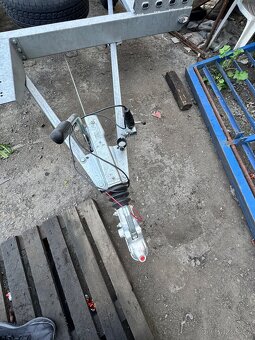 Prodám přepravník aut vlek lafetu BORO CDP Schválení typu: e - 3