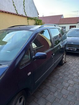 Seat Alhambra 1.9 tdi- na díly/opravu - 3