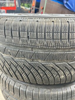 Pneu Michelin 245/50R18 XL - 3