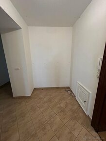 Kuchyňská linka včetně spotřebičů - 3