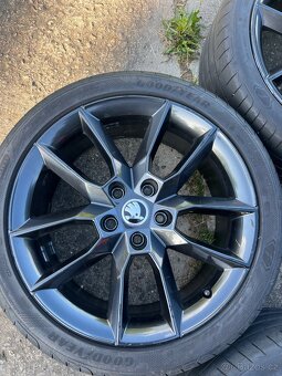 Alu kola 5x112 R18 GEMINI - Škoda Octavia III RS - 3
