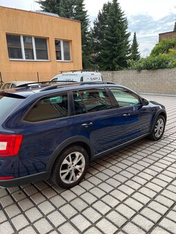 Prodám ŠKODA OCTAVIA SCOUT - 3