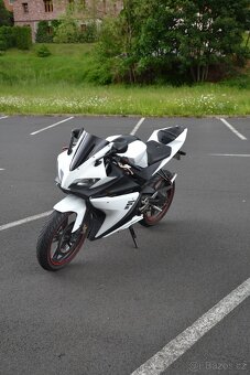 Yamaha yzf r-125 - 3