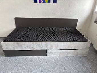 Postel s úložnými šuplíky + matrace - 3