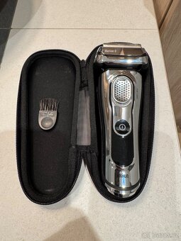 Holící strojek Braun serie 9 - 3