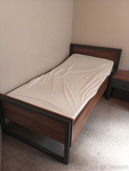Postel jednolůžková z nočnim stolkem - 3
