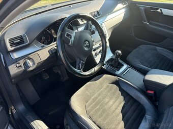 Volkswagen PASSAT - 3