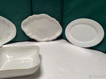 Sada porcelánových táců / podnosů – 5 ks, různé tvary a veli - 3