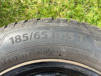 Prodám zimní komplety 185/65 R15 Barum Polaris 5  + plechové - 3