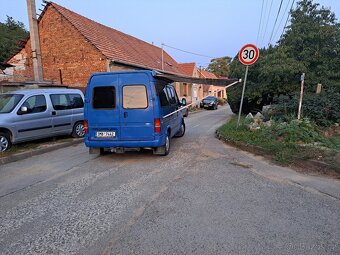 Ford Euroline 2.0i - 3
