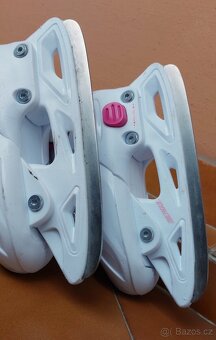 Dívčí lední brusle s nastavitelnou velikostí 29-32 - 3
