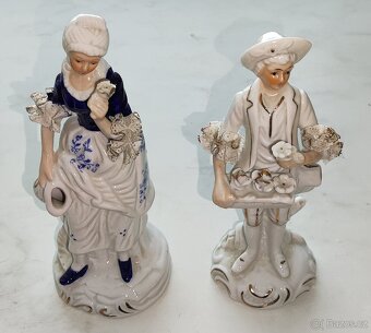 Prodám Porcelánové sošky – Prodavač květin & Dáma se džbánke - 3