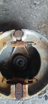 Brzdový štít Jawa pérák - 3