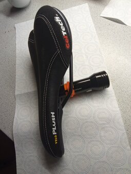 Zcela nová sedla... - 3