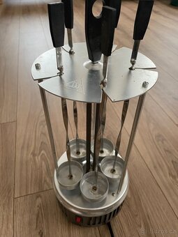 Prodej nepoužitý gril na špízy - 3