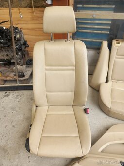 BMW E70 X5 interier - 3