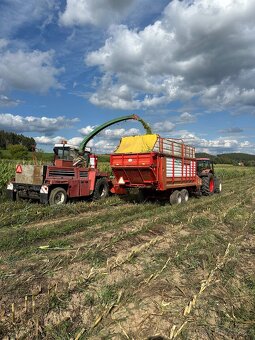 Odvoz senážním vozem - 3