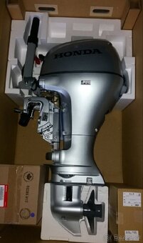 SLEVA - POSLEDNÍ LODNÍ MOTOR HONDA BF 20 - ZÁRUKA 5 LET - 3