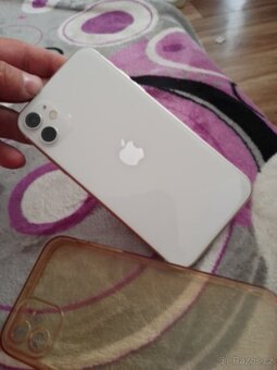 iPhone 11/128Gb - 3