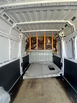 Fiat Ducato (přepážka+postel) - 3