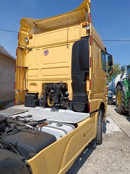 DAF XF1O6 530 FT standat - 3