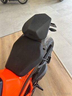 KTM 1290 Super Duke R - 3