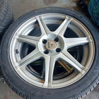 4x100 r17 - 3