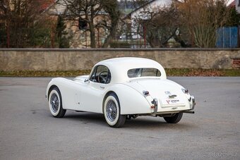 Jaguar XK120 Coupe - 3